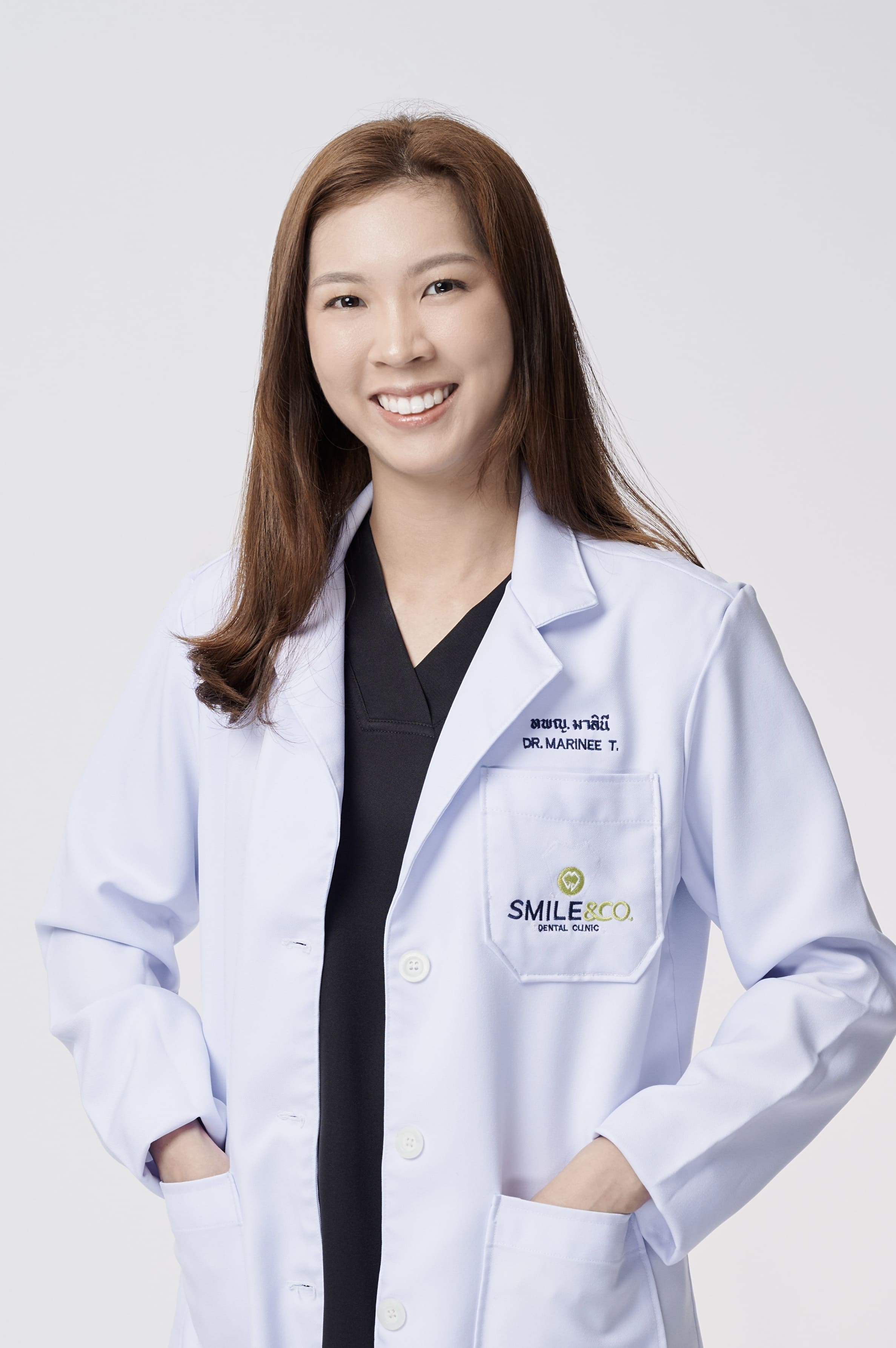 ทพญ. มาลินี ทศมาศวรกุล smile and co dental clinic