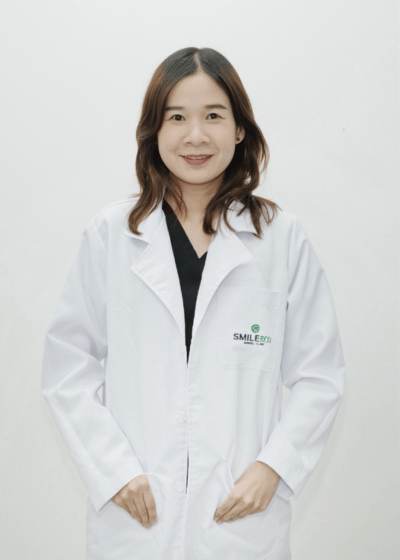 dr-natphajee-norasettrakoon-smile-and-co-dental-clinic