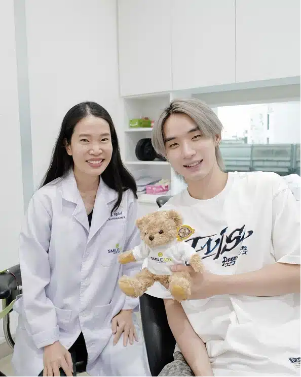 คลินิกทันตกรรมในกรุงเทพ smile and co