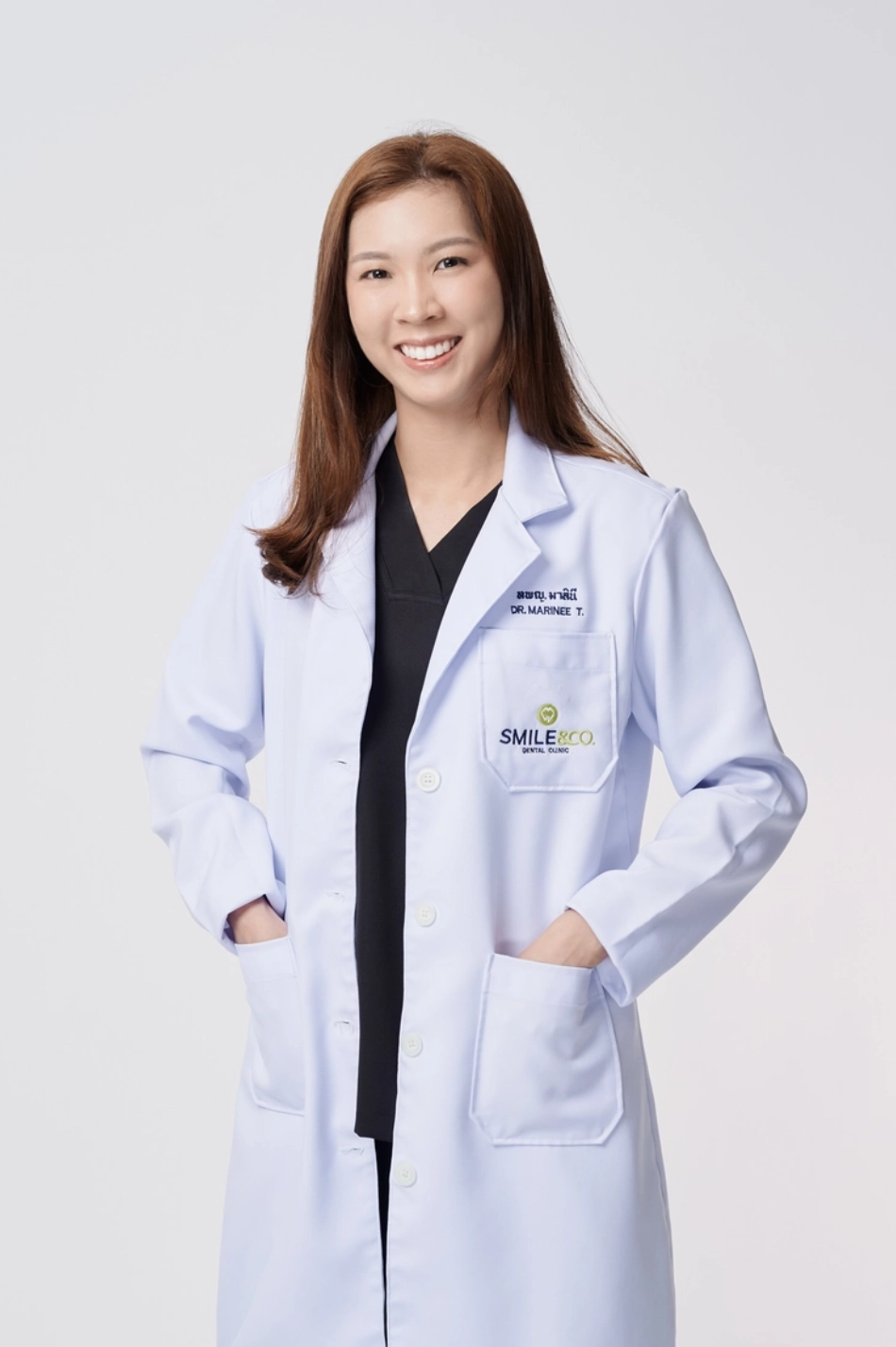 ทพญ. มาลินี ทศมาศวรกุล smile and co dental clinic